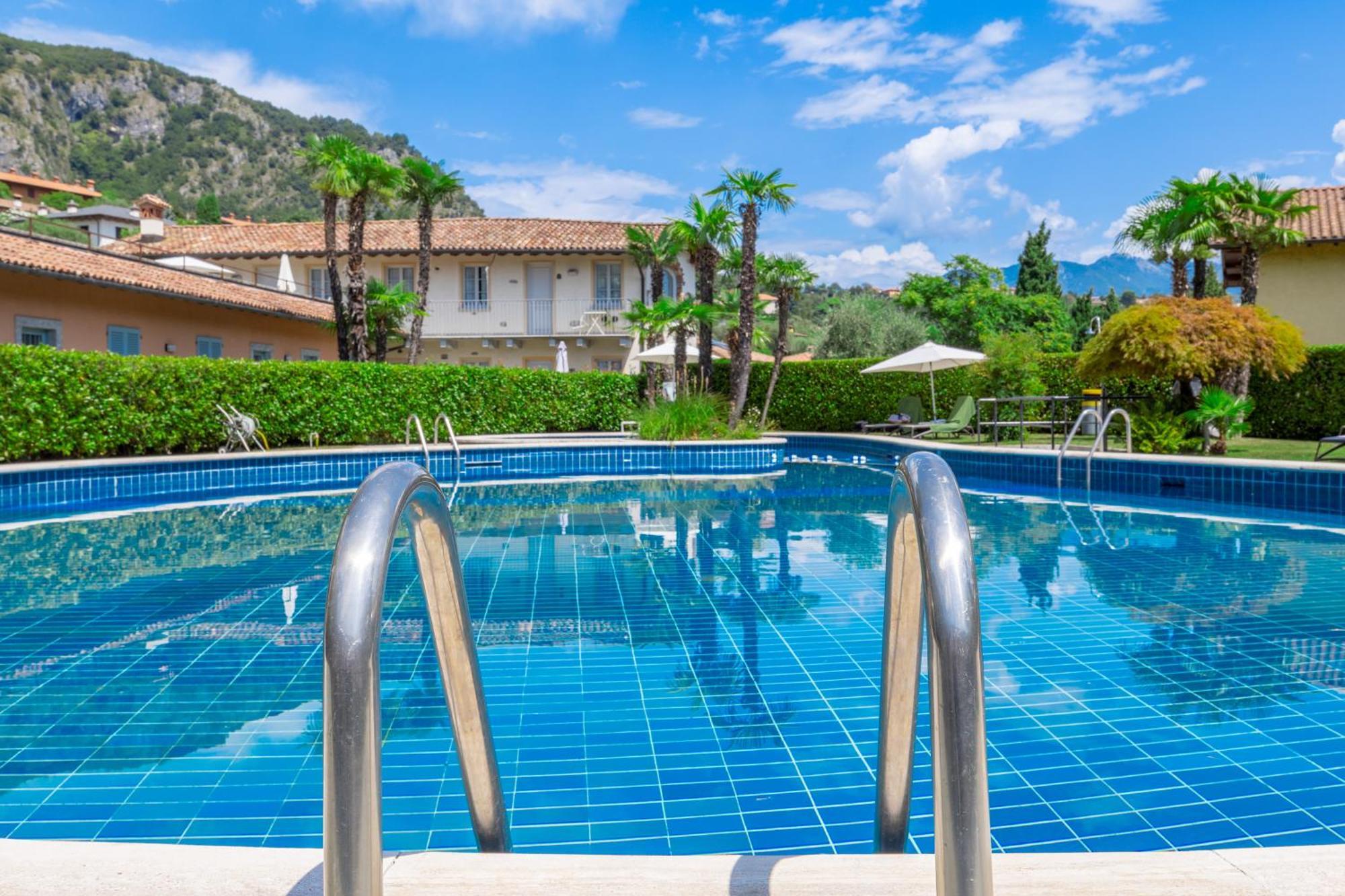 Albergo Villa Edy Tremezzo Exterior photo