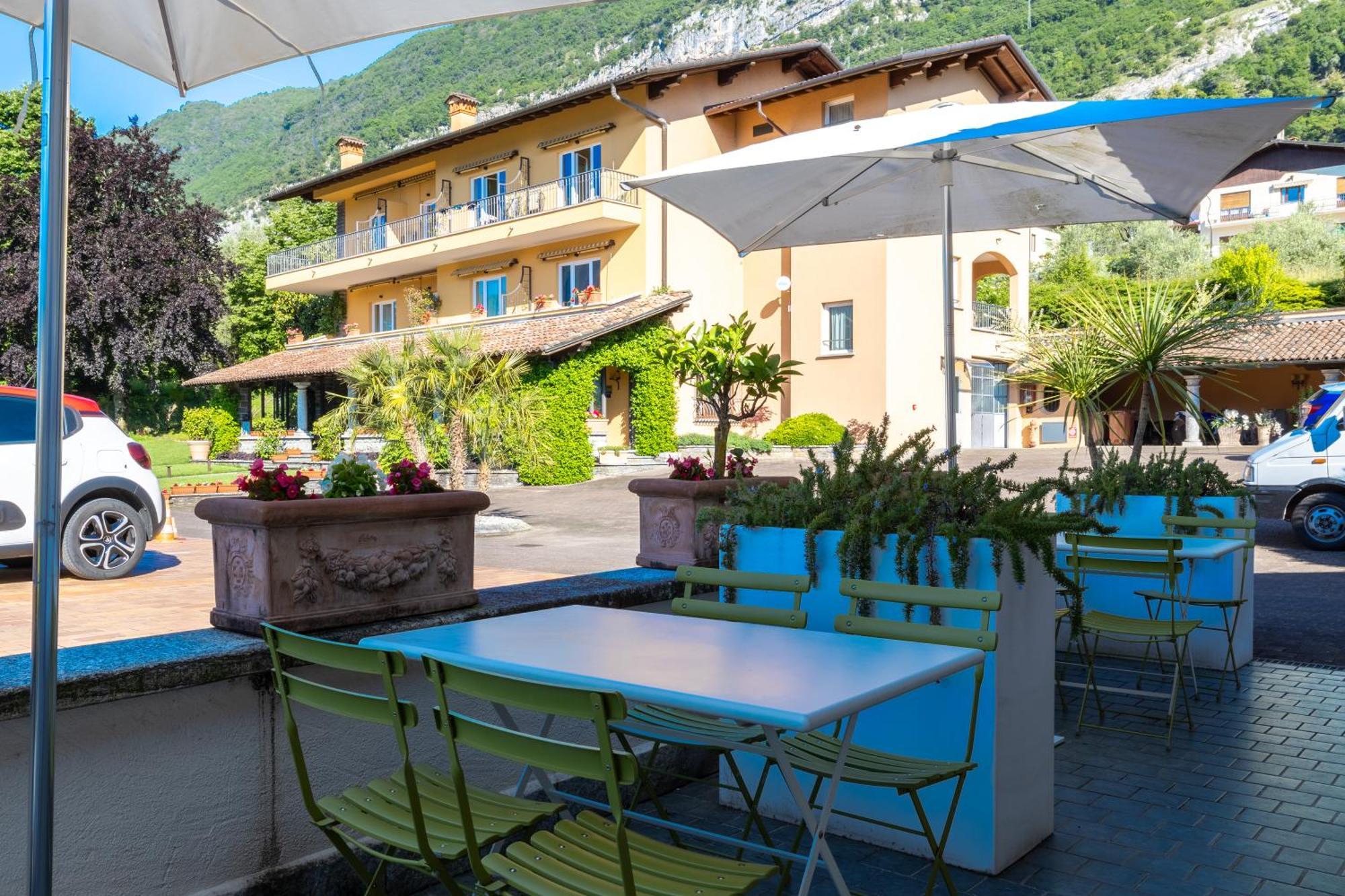Albergo Villa Edy Tremezzo Exterior photo